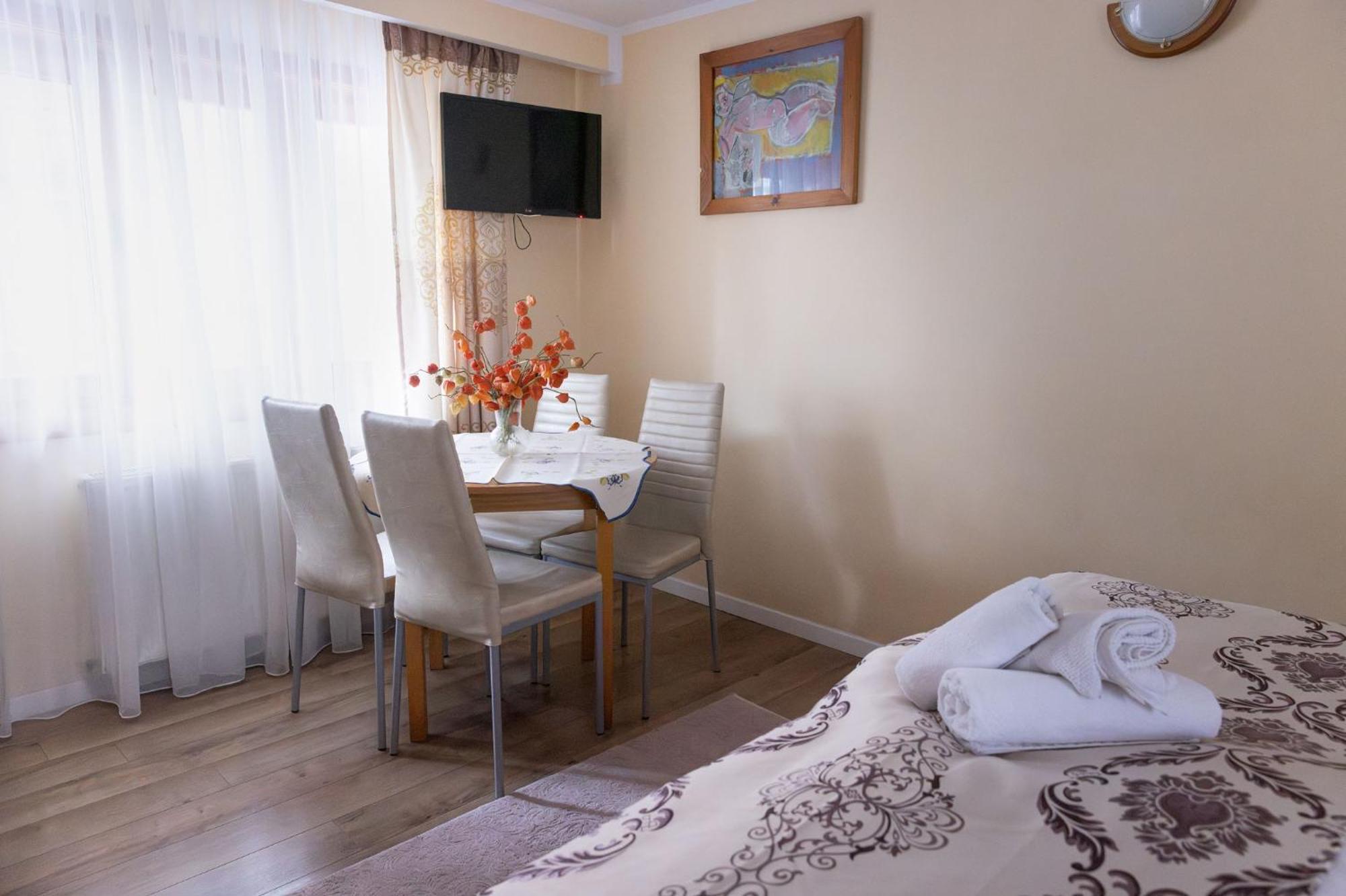 Tui Guest house