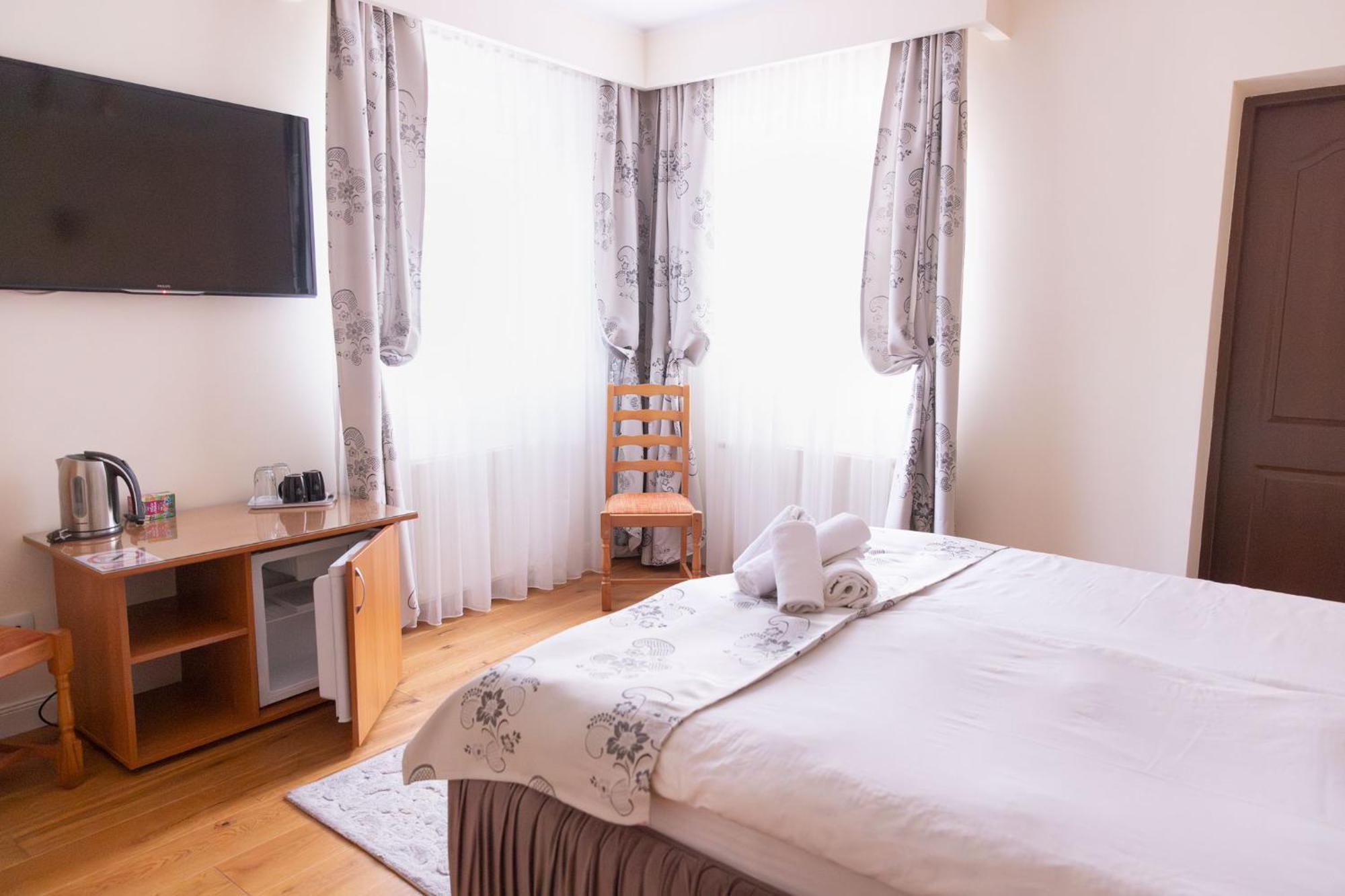 Guest house Tui 3*